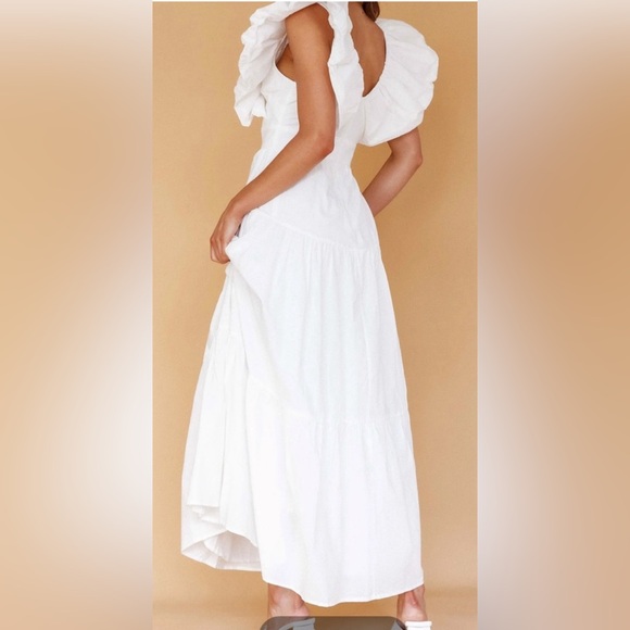 Selfie Leslie White maxi dress - Picture 2 of 5